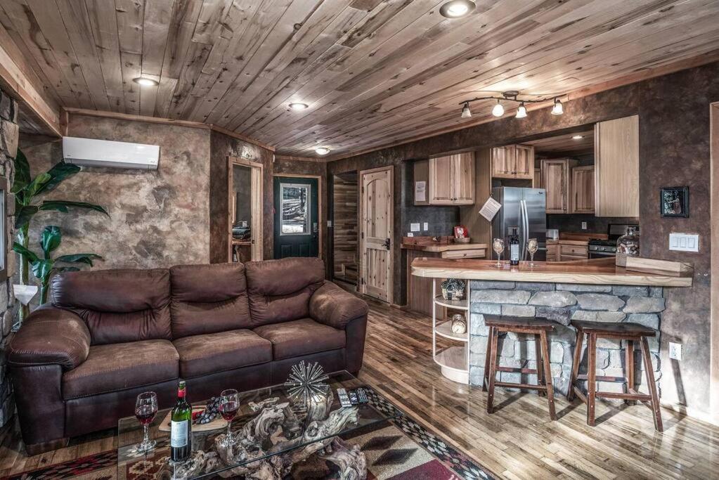 Redwood In The Historic Upper Canyon Holiday home Ruidoso